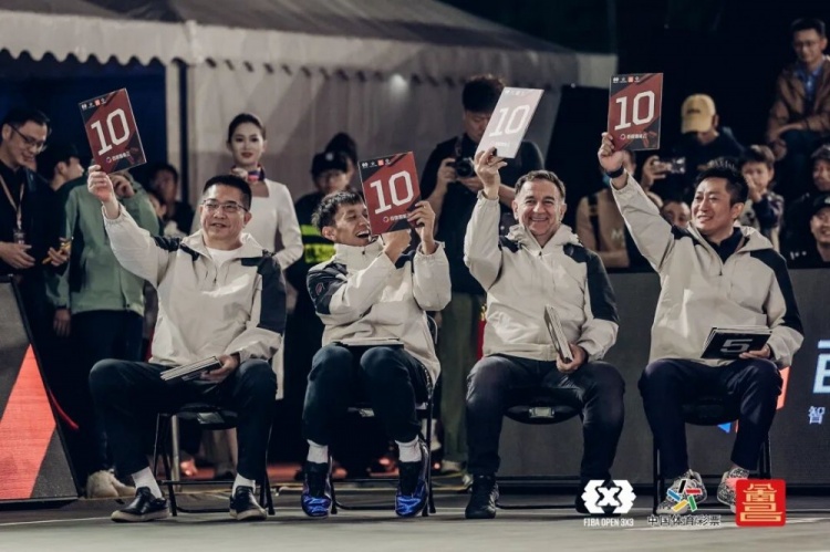 [推荐]FIBA Open 3x3 2025赛季收官 互动留言抽限定球衣(图13)