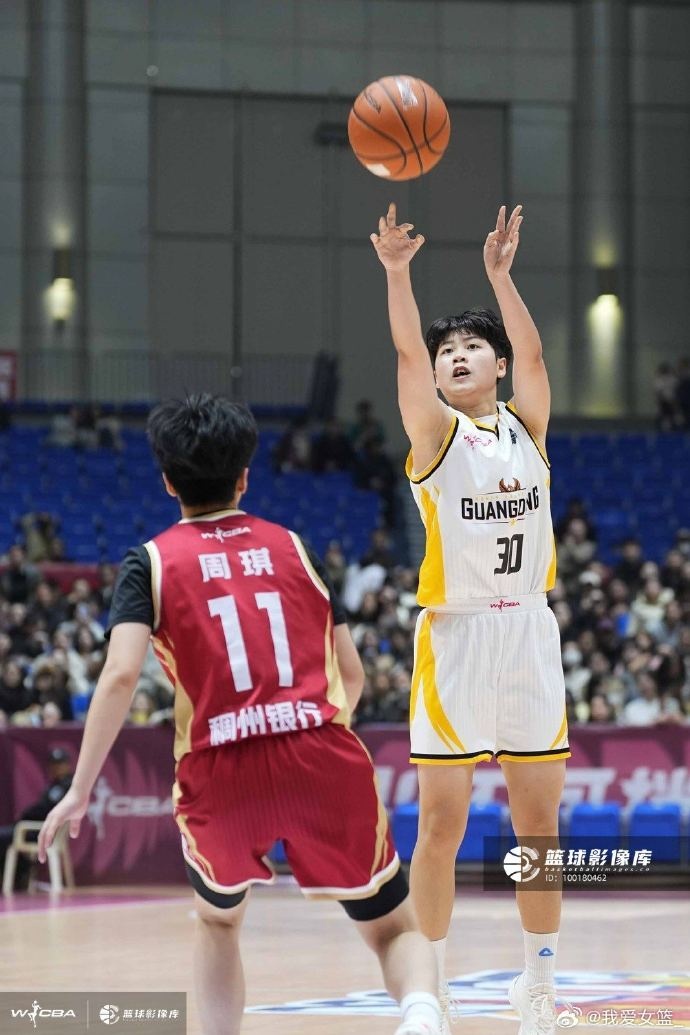 [WCBA]WCBA赛场老将仍是赛场脊梁 两年后各俱乐部或陷入“用人荒”(图1)