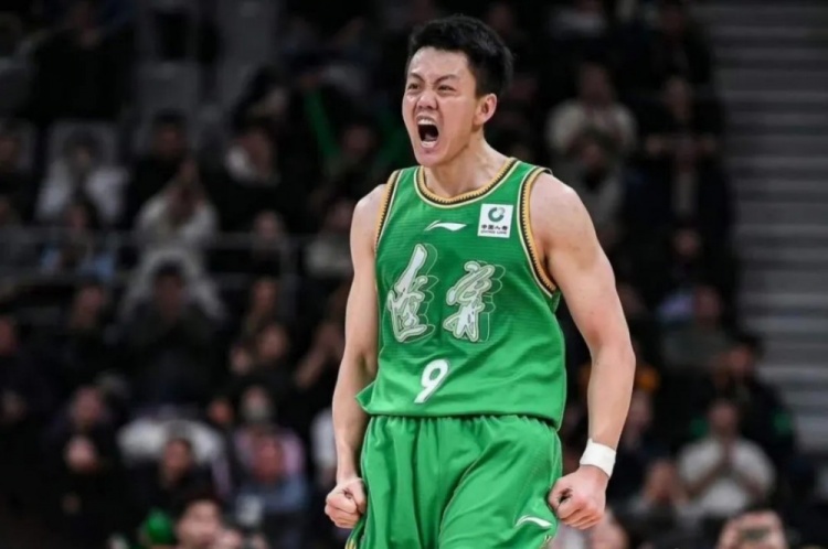 【CBA】终于,辽宁队拥有了自己的卡鲁索(图2) 【CBA】终于,辽宁队拥有了自己的卡鲁索(图2)