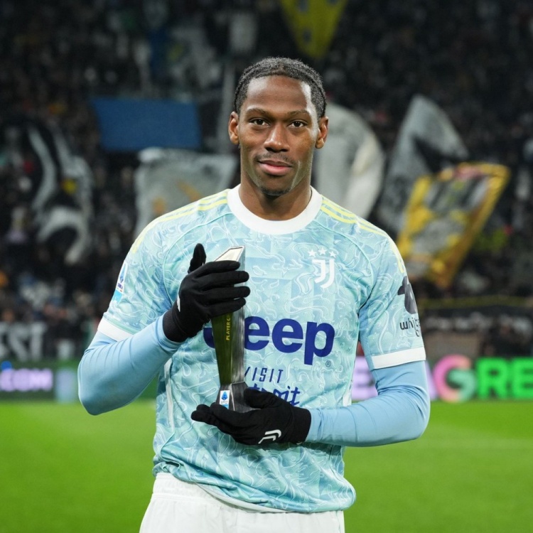 传射建功！戴维当选尤文vs萨索洛全场最佳球员