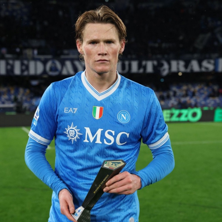 头槌破门!意甲官方:麦克托米奈当选那不勒斯vs维罗纳MVP