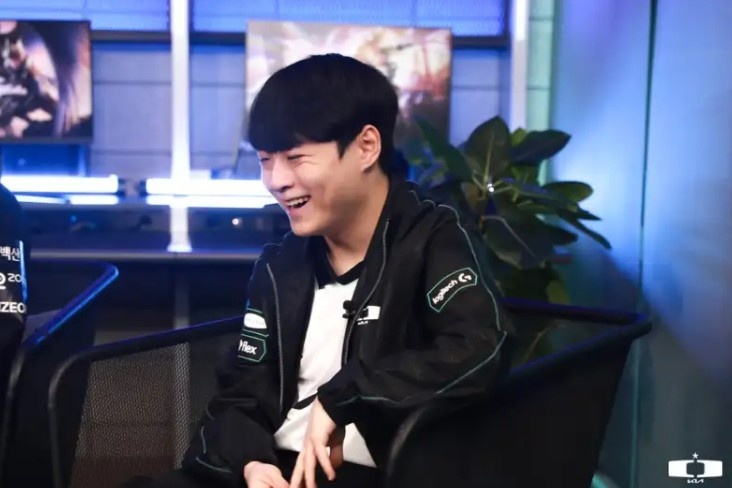 【蜗牛电竞】DK分享ShowMaker、Smash季前赛活动返图：你支持谁？