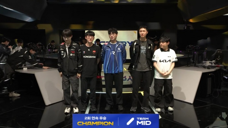 【蜗牛电竞】🎮LCK季前赛:Faker三杀赛恩大斧无情 MID队击败BOT队夺冠