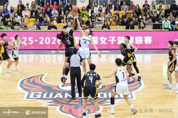 [体育资讯]2025-2026赛季WCBA联赛第一循环收官 赛事竞技与品牌影响双提升(图2)