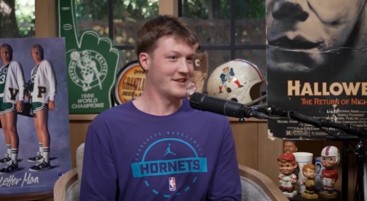 克尼佩尔：我们正在打出自己的风格 更快更无私更团结