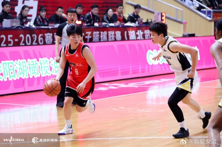 [WCBA]中国女篮补充征召王佳琦 医生判断她需要一个月左右重返赛场(图1)