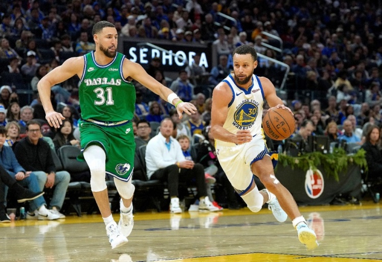 【勇士】周四竞彩篮球强档:勇士鏖战独行侠 汤普森对阵旧主(图1) 【勇士】周四竞彩篮球强档:勇士鏖战独行侠 汤普森对阵旧主(图1)