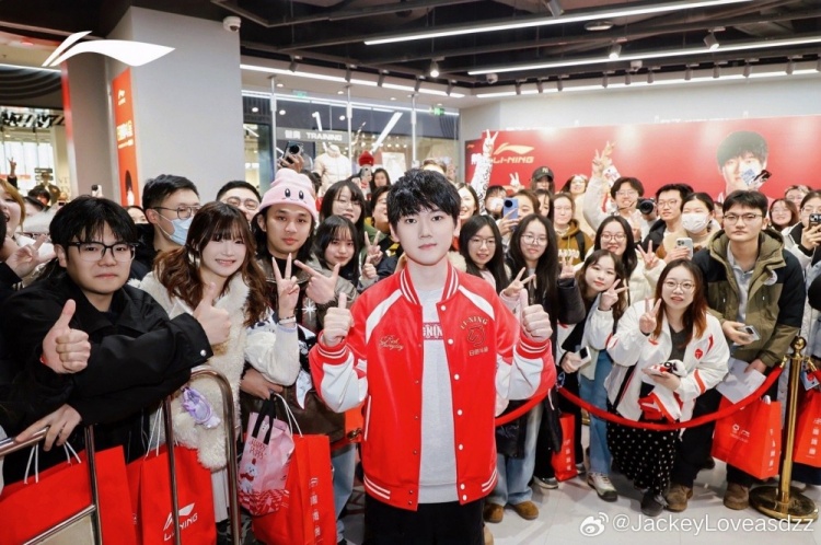 JKL更新动态：一日店长下班，感谢大家来捧场，祝大家日进斗金！【球盟会】