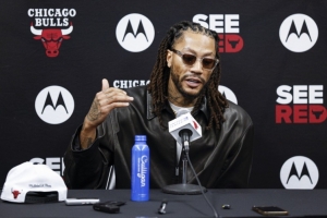 追梦致敬德里克·罗斯：在芝加哥无人能及