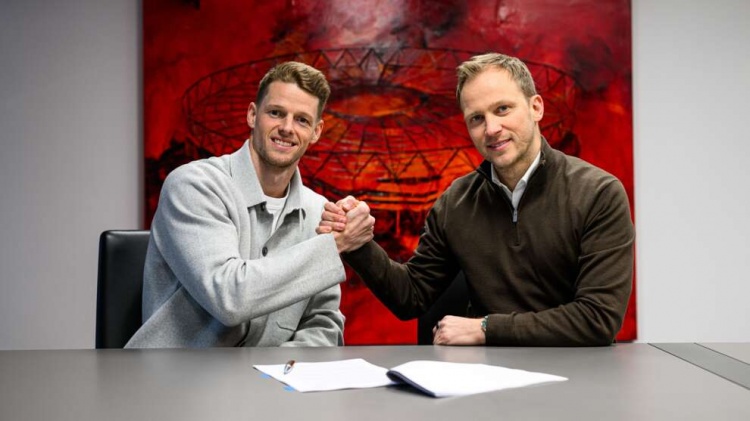 [德甲]勒沃库森官方：32岁门兴门将奥姆林租借加盟，租期至本赛季结束(图1)