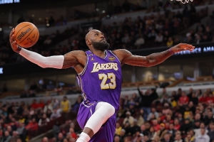 为何勒布朗·詹姆斯应选择克利夫兰作为NBA生涯终点