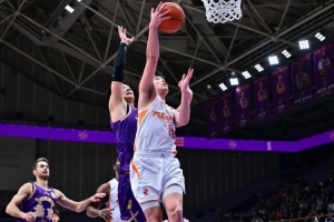 2025-2026赛季CBA第二十二轮：福建晋江文旅男篮迎战北京控股男篮