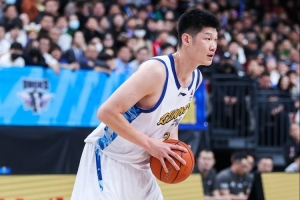 广厦击败浙江，低得分比赛引发主力失准