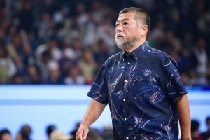 日本男篮主帅汤姆·霍瓦斯合同终止