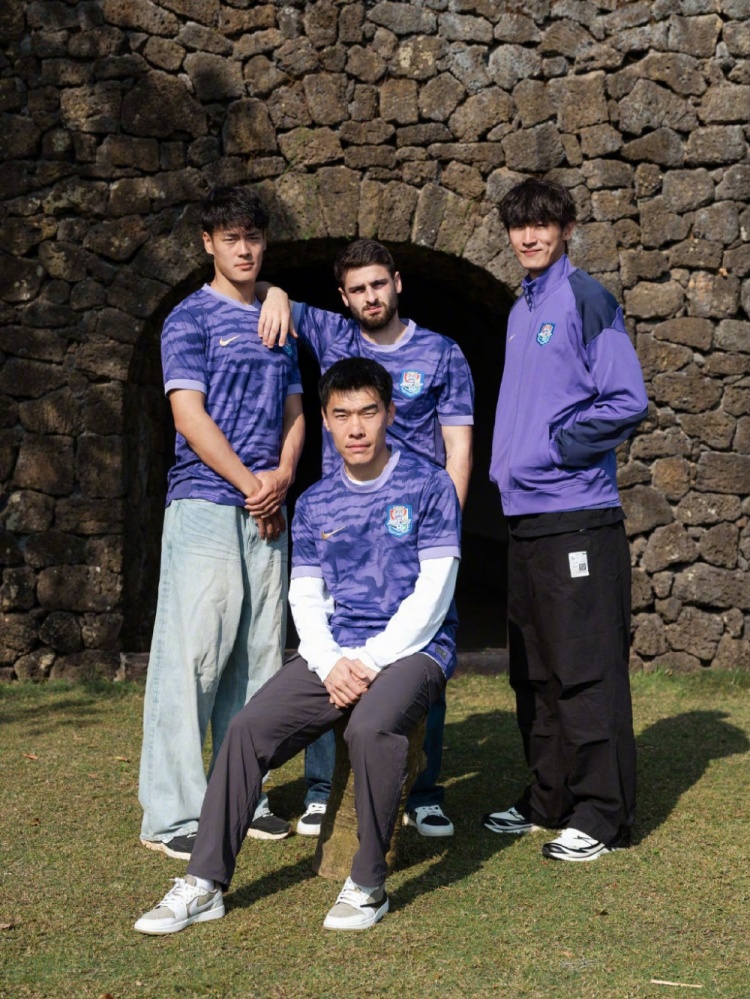 【有趣体育】7日9:00开售! 津门虎2026赛季NIKE产品发售公告(图7) 【有趣体育】7日9:00开售! 津门虎2026赛季NIKE产品发售公告(图7)