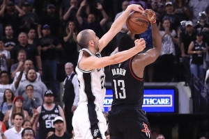 前NBA球员马特·邦纳谈哈登：印象深刻