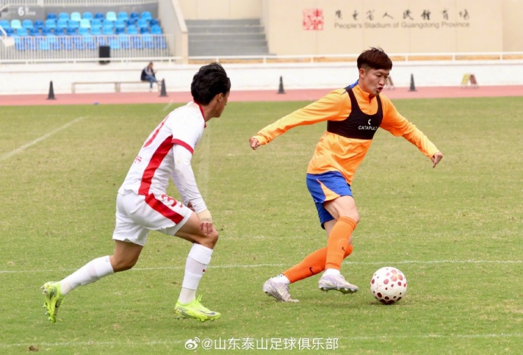 [有趣体育]热身赛 山东泰山2:1战胜长春亚泰(图1)