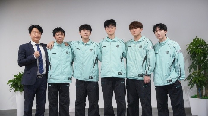 【万博电竞】LNG发文告别第一赛段：每个人都在努力，但可惜我们仍未做到最好