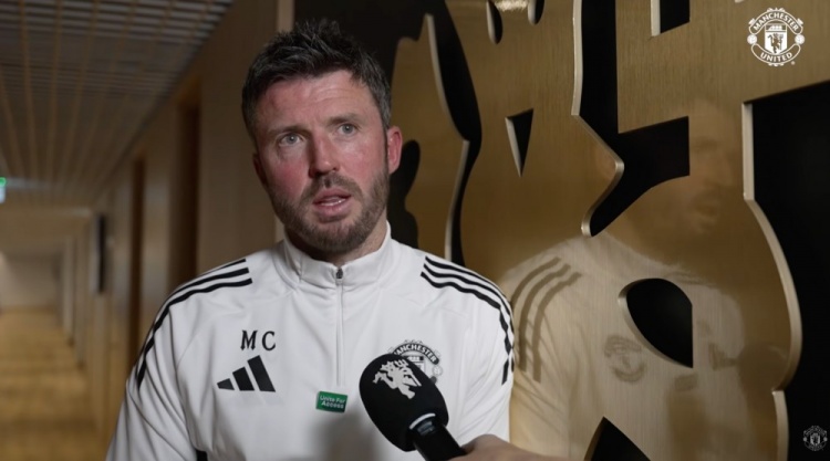 [球迷报道]卡里克：芒特已经越来越接近复出了，德里赫特则稍微要迟一些(图1)