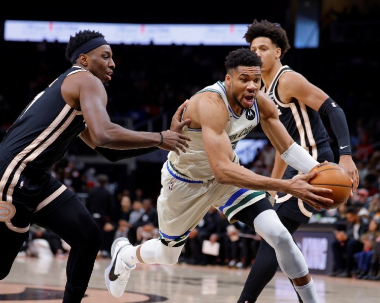 【字母哥】周三竞彩篮球强档：老鹰状态正佳 雄鹿急⭐需调整(图1)