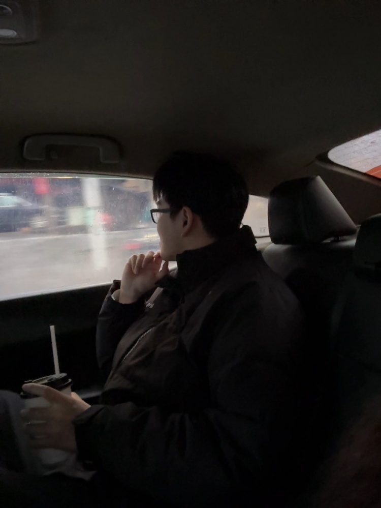 NIP中单Care更新动态：氛围感忧郁男神头像来了 有感觉吗【球盟会】