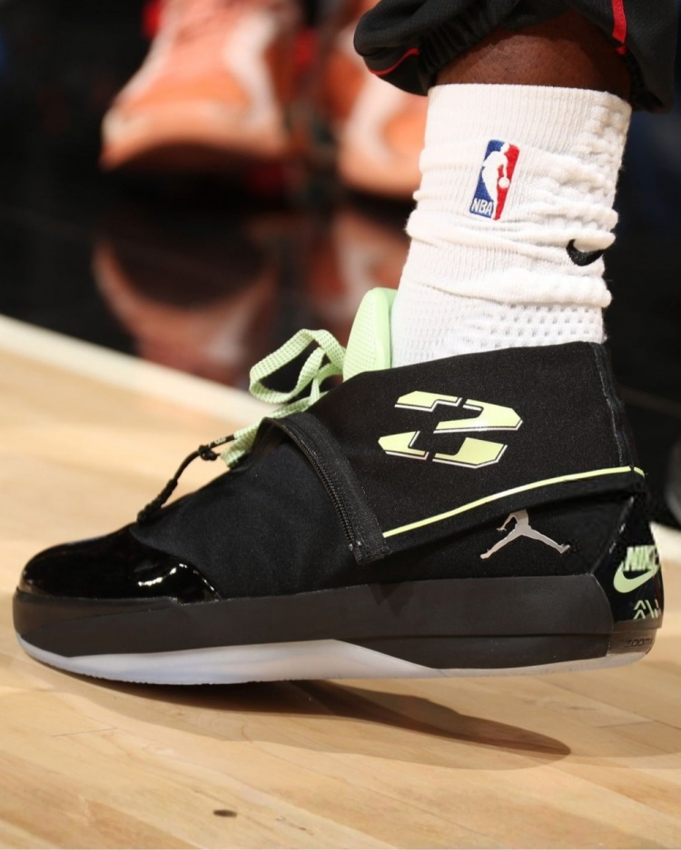 砍下83分震古烁今！阿德巴约今日上脚Air Jordan 4028