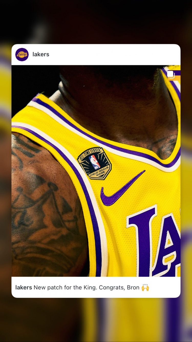 【球迷关注】詹姆斯转发！保罗·里维拉晒老詹球衣特⬆️制补丁：祝贺你大兄弟(图2)