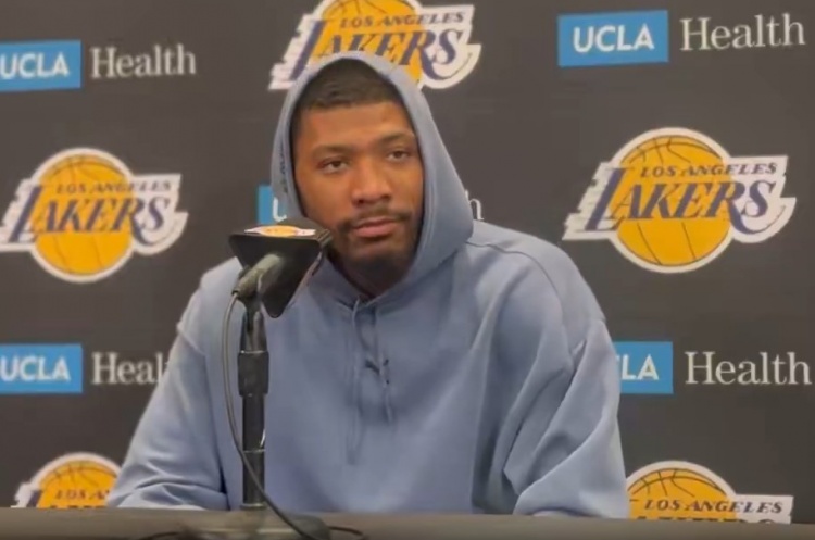 【球迷看点】斯玛特:这是季后赛级别的对决 提前经历这种考验对我们很有帮助(图1) 【球迷看点】斯玛特:这是季后赛级别的对决 提前经历这种考验对我们很有帮助(图1)