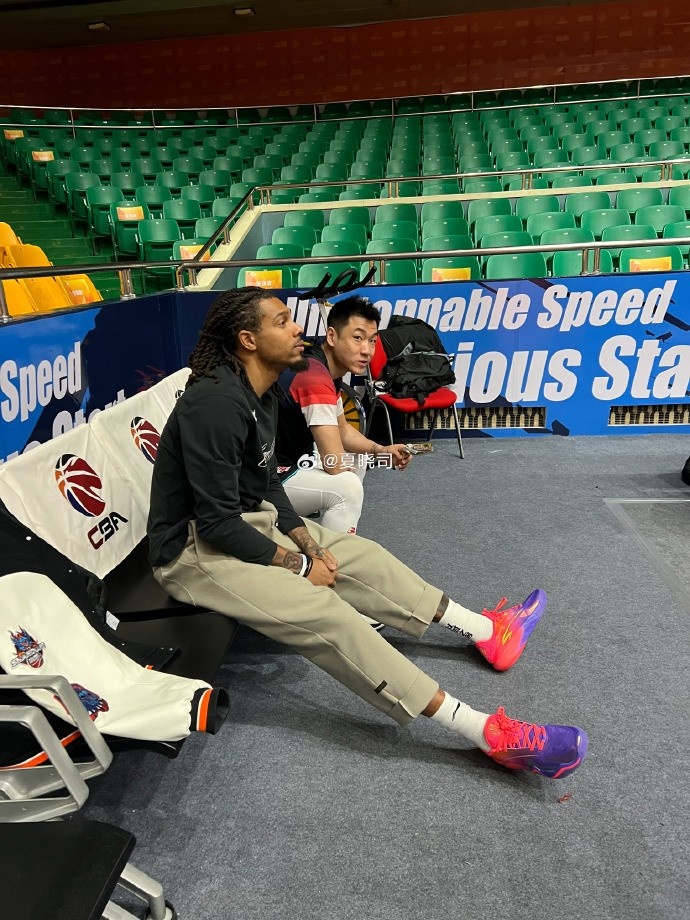 [有道理嘛?]鲁媒：山东男篮大外援琼斯脚上伤好多了 还是有感觉 是拉伤(图2)