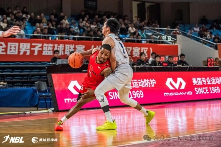 【球迷报道】无限我的城│2025-2026赛季NBL常规赛第二十三轮战报(图2)
