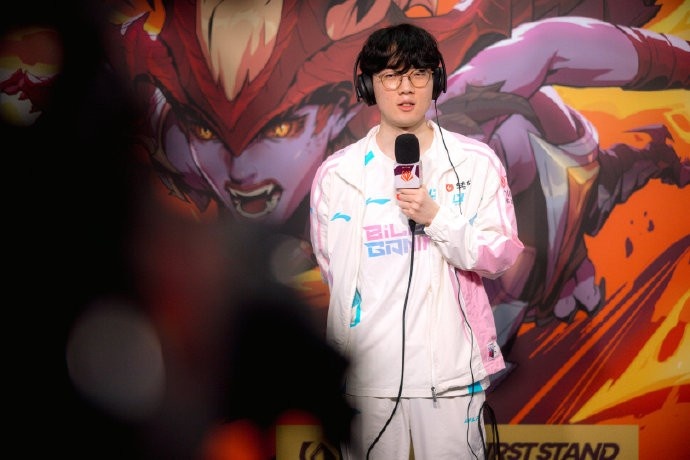 【蜗牛电竞】LPL发布BLG选手返图：所向披靡，顺利晋级