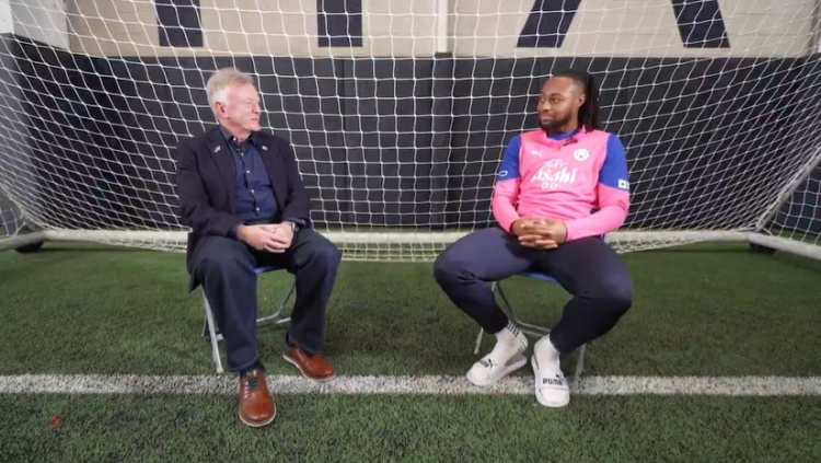 [足球]塞梅尼奥：对手拿我没办法就会放铲，我会用技术羞辱他们让之恐➡️惧(图1)