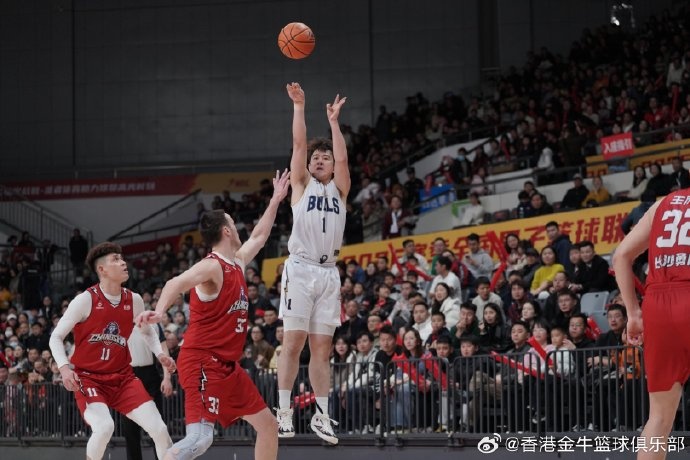 【有趣体育】胜利回顾 来看香港金牛收官战精彩图集！(图1)