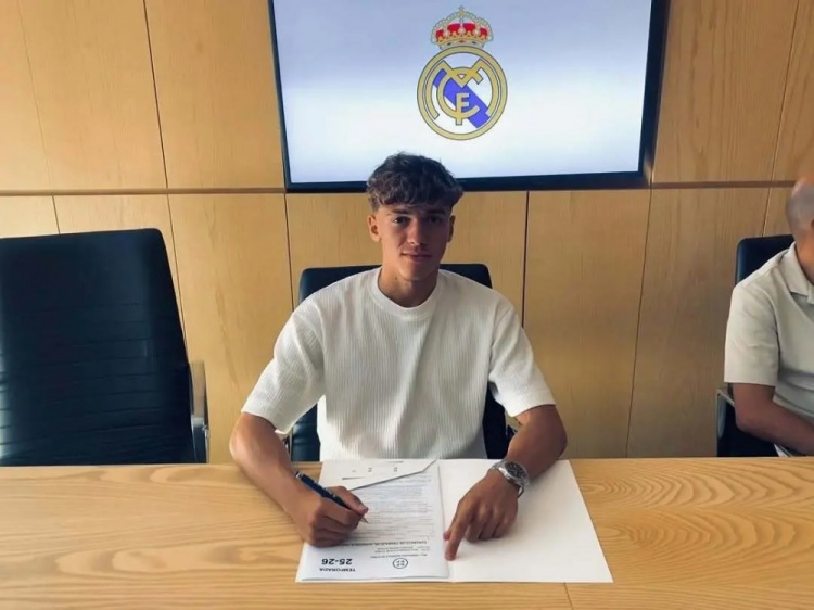 【贝林厄姆】超越劳尔和维尼修斯，皇马超新星皮塔奇是下一个莫德里奇？(图11)