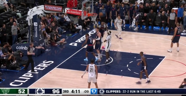  花得不能再花了！大洛弧顶加长三分再进 快船不到7分钟轰22-2！