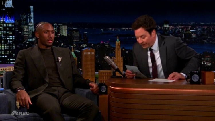 马克西评NBA版复联阵容：詹姆斯美队 东契奇雷神 SGA钢铁侠