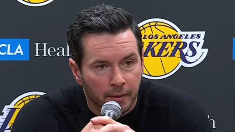 【体育热点】【完整版】雷❕迪克赛后:谈詹姆斯角色 谈布朗尼进步 谈轮换策略(图1) 【体育热点】【完整版】雷❕迪克赛后:谈詹姆斯角色 谈布朗尼进步 谈轮换策略(图1)