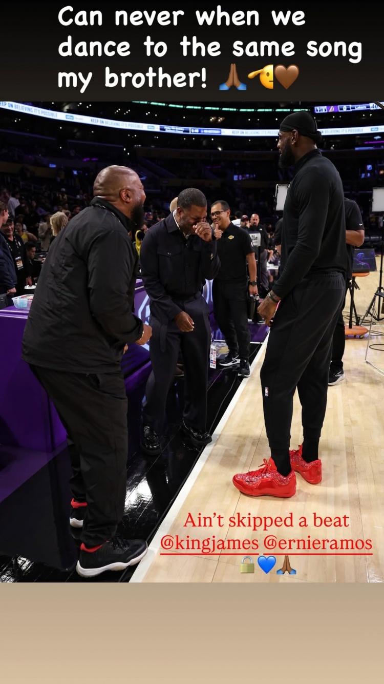 骑士副GM晒与詹姆斯赛前合照感叹兄弟情 詹姆斯转发回应