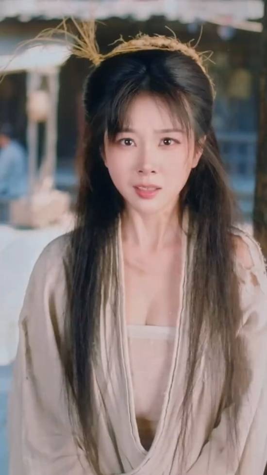 《黑神话》萍萍演员发布新游拍摄花絮:谁懂一眼万年的宿命感对视