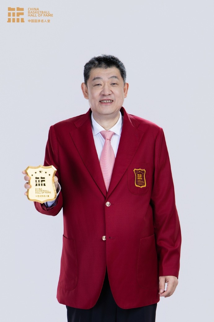 【中国队】【名人堂定妆照】再次祝贺传奇名宿正式进入中国篮球名人堂!(图2) undefined
