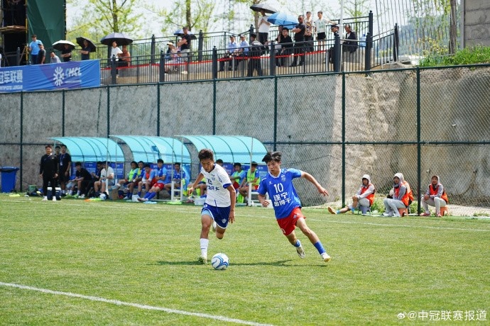 【中国足球】中冠综述:成都顶耀锦城3-2重庆笛凯忠赤,贵州村超开大4-2取胜(图2) 【中国足球】中冠综述:成都顶耀锦城3-2重庆笛凯忠赤,贵州村超开大4-2取胜(图2)