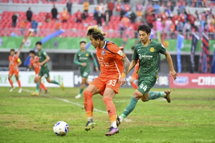 【体育焦点】江西庐山2-0完✨胜对手!风雨中捍卫主场荣耀!(图1) 【体育焦点】江西庐山2-0完✨胜对手!风雨中捍卫主场荣耀!(图1)