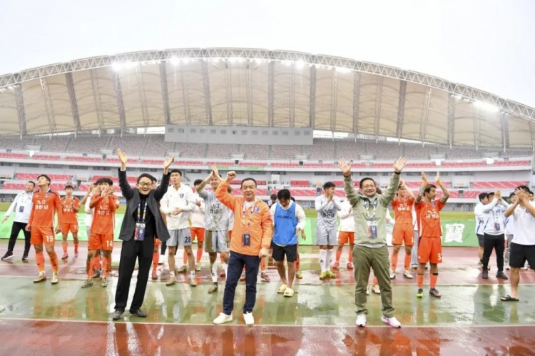 【体育焦点】江西庐山2-0完✨胜对手!风雨中捍卫主场荣耀!(图5) undefined