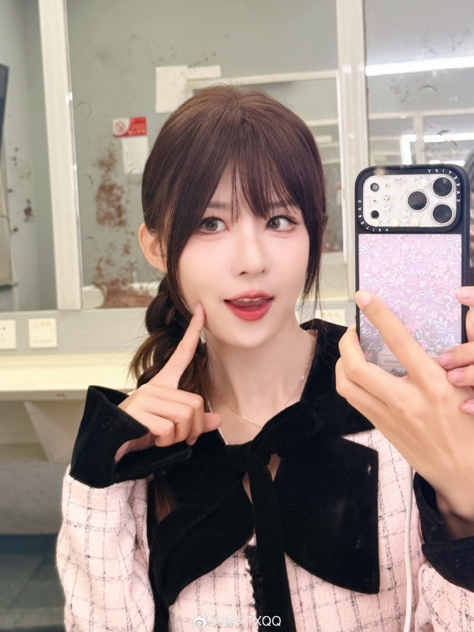 解说瞳夕分享照片：(づ′▽`)づ