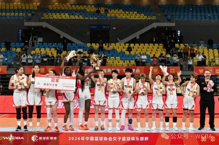 [你怎么看？]总决赛 太原见！山西竹叶青酒女篮的巅峰回响(图2)