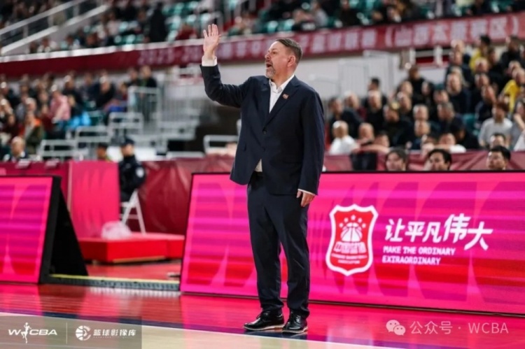 [你怎么看？]总决赛 太原见！山西竹叶青酒女篮的巅峰回响(图5)