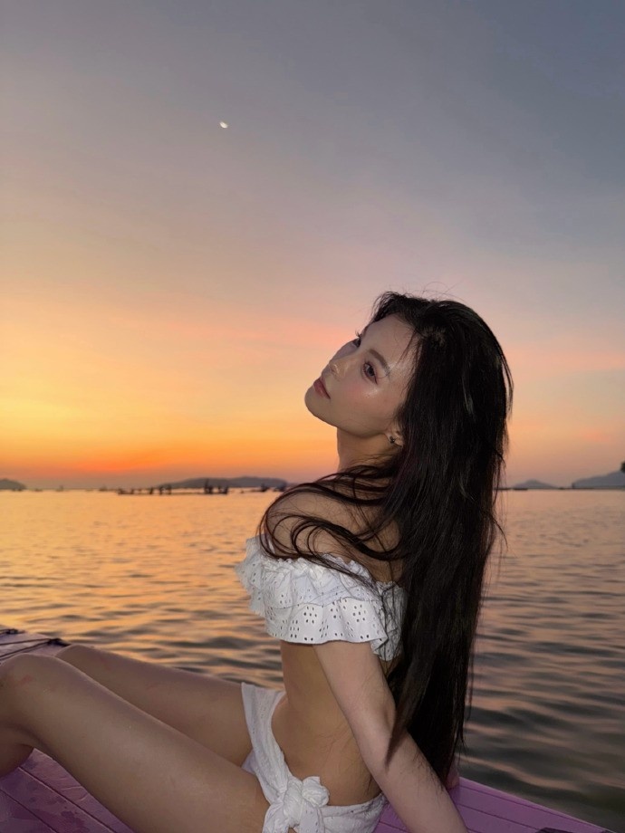 主持麦麦分享马来西亚旅游照：我在哪？马年就得来马来西亚