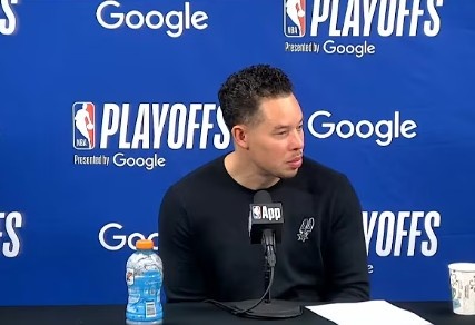 [值得一看]【完整版】米奇：文班处于脑震荡保护协议中 我们开局不如G1沉稳(图1)