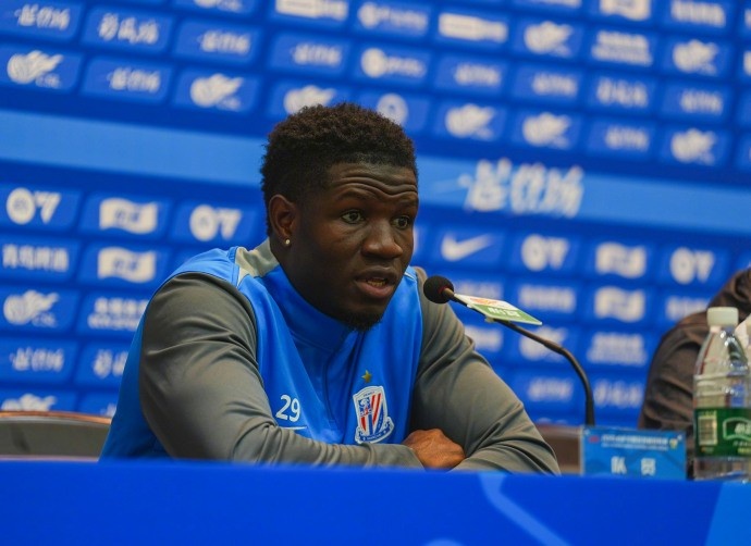 【赛事播报】斯卢茨基赛前：这阶段赛程紧密，体能将✌️会成为决定胜负的关键因素(图2)