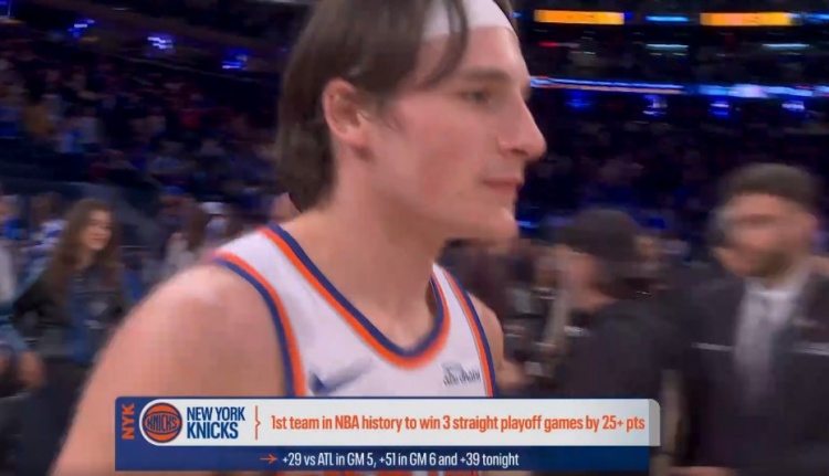 状态火爆！尼克斯季后赛连续三场净胜25+ NBA历史首次